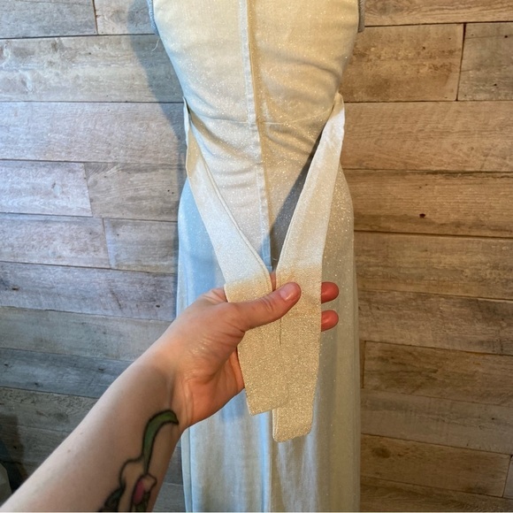 Vintage Joyce Palmer women’s cream shimmery maxi formal dress - Picture 7 of 11